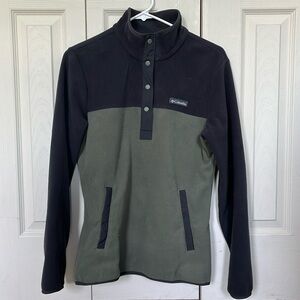 Columbia fleece pull over, small